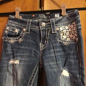 Miss Me Daisy Jeans